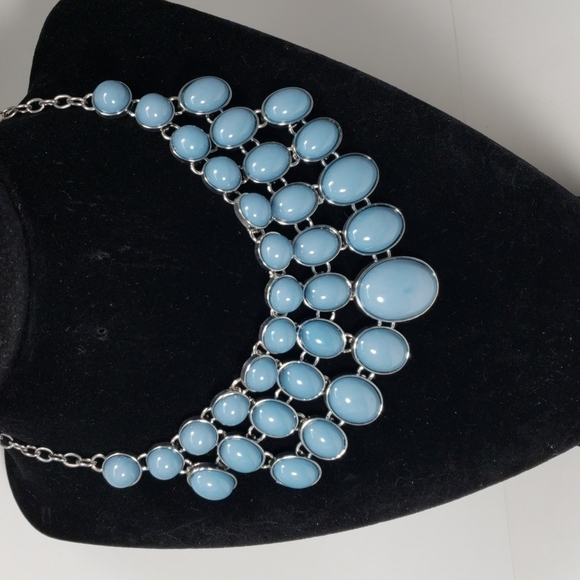 RSVP - Silver-tone Blue Grayish color Stone Statement Necklace, 18+4-in - Women - Picture 8 of 8